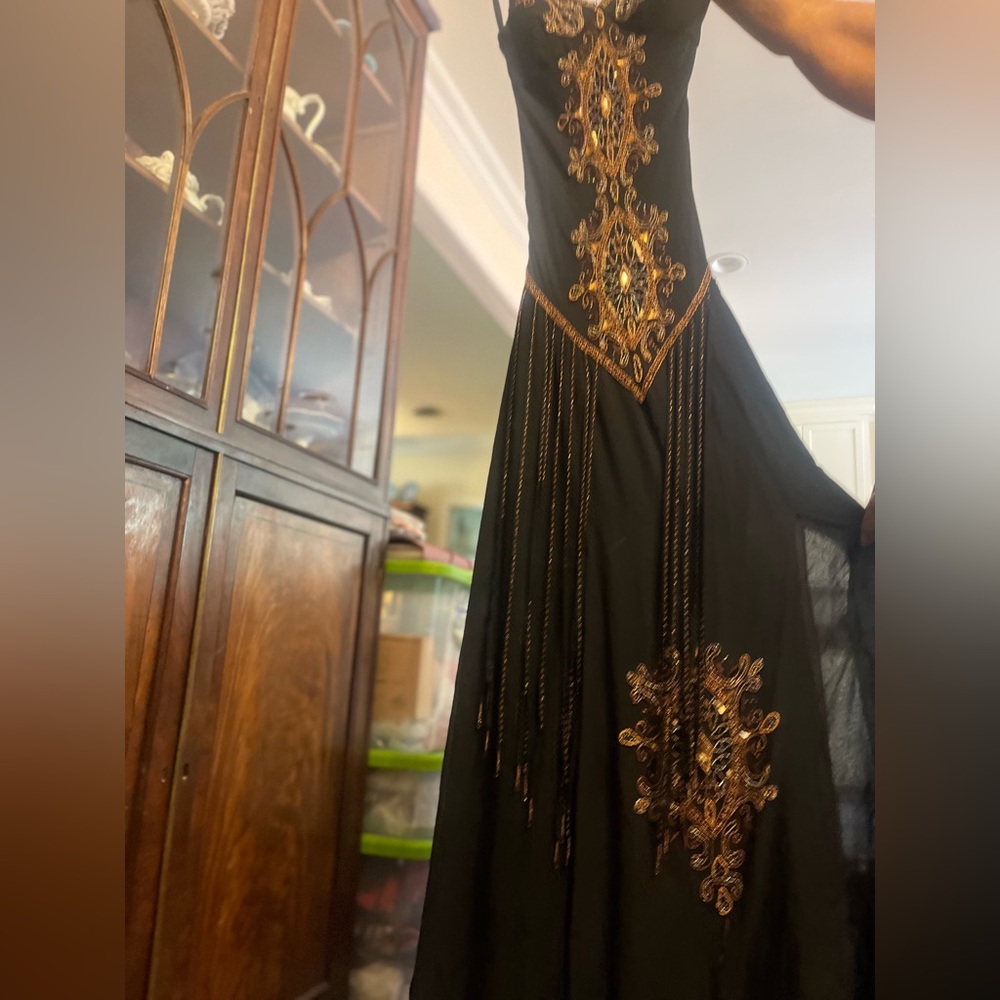 Elegant Black and Gold and bronze beading. Worn Once! I’ve had it for 20 years! - Picture 6 of 6
